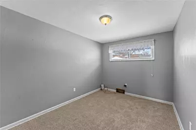 1251 Blue Jay Dr, Scott Township, PA 15243 - Photo 14