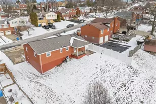 1251 Blue Jay Dr, Scott Township, PA 15243 - Photo 24