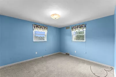 1251 Blue Jay Dr, Scott Township, PA 15243 - Photo 16