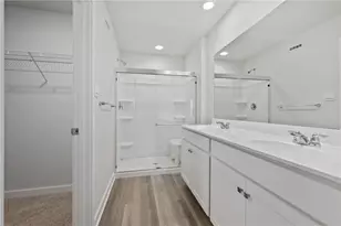 131 Scotland, Harmony Boro, PA 16037 - Photo 18