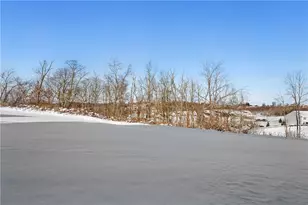 238 Frances Ln, Cecil, PA 15057 - Photo 24