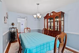 1557 Pinehurst, Pittsburgh, PA 15241 - Photo 6