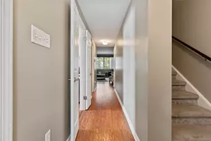 1557 Pinehurst, Pittsburgh, PA 15241 - Photo 12