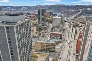 112 Washington Pl, Downtown Pgh, PA 15219 - Photo 32