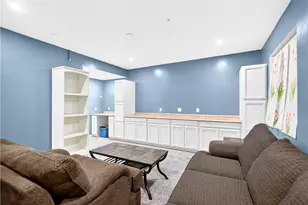 2 Roosevelt Dr, Kennedy Township, PA 15136 - Photo 32