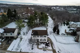 602 Hemlock, Findlay Township, PA 15108 - Photo 2