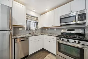 1718 Diane Merle, North Huntingdon, PA 15642 - Photo 18