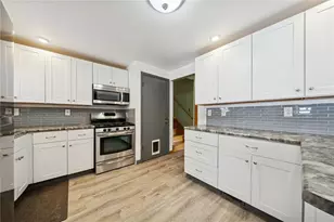 1718 Diane Merle, North Huntingdon, PA 15642 - Photo 20