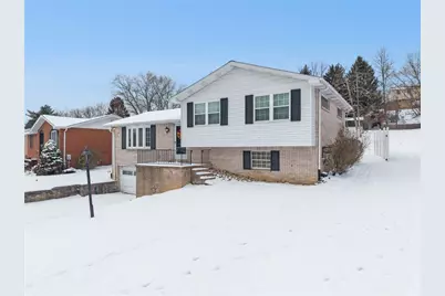 1718 Diane Merle, North Huntingdon, PA 15642 - Photo 2