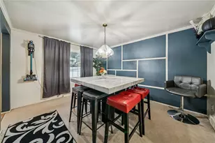 208 Crescent Garden Dr, Pittsburgh, PA 15235 - Photo 14