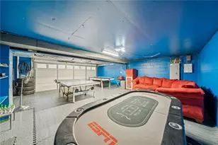 208 Crescent Garden Dr, Pittsburgh, PA 15235 - Photo 34