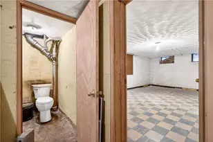 746 McNeilly Rd, Pittsburgh, PA 15226 - Photo 32
