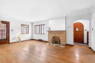 746 McNeilly Rd, Pittsburgh, PA 15226 - Photo 6