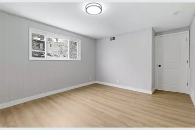 2252 Milligan Avenue, Pittsburgh, PA 15218 - Photo 26