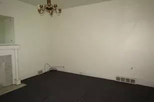 2348 McCook St, Pittsburgh, PA 15212 - Photo 6