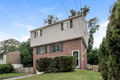 247 Golden Gate Dr, Pittsburgh, PA 15147 - Photo 2