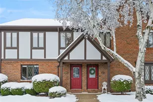 1606 Stone Mansion Dr, Pittsburgh, PA 15143 - Photo 1