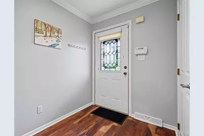 1606 Stone Mansion Drive, Pittsburgh, PA 15143 - Photo 4