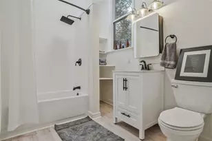 719 College St, Pittsburgh, PA 15232 - Photo 48