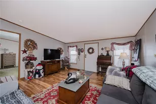 464 Rte 119 Hwy N, Rayne Township-Ernest, PA 15701 - Photo 16