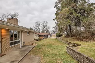 15 Pleasant Dr, Monessen, PA 15062 - Photo 4