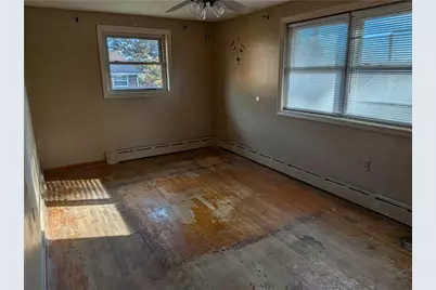 338 Moon Clinton Rd, Moon/Crescent Twp, PA 15108 - Photo 6