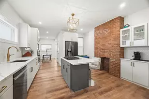 3823 Mintwood St, Pittsburgh, PA 15201 - Photo 8