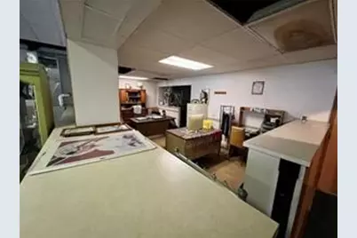 646 E Washington Street, New Castle, PA 16101 - Photo 4