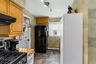 36 Vance St, Greenville Boro, PA 16125 - Photo 14