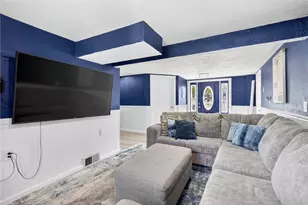 101 Cranbrooke Dr, Findlay Township, PA 15108 - Photo 4