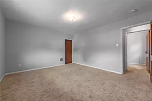 709 Spruce St, Irwin, PA 15642 - Photo 16