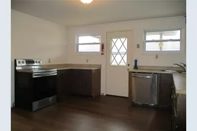 132 Armour St, Centerville, PA 15358 - Photo 14