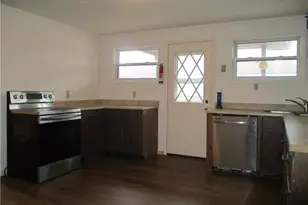 132 Armour St, Centerville, PA 15358 - Photo 14