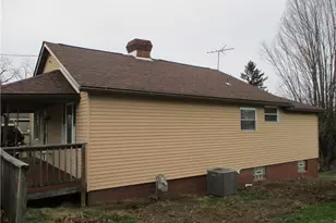 132 Armour St, Centerville, PA 15358 - Photo 6