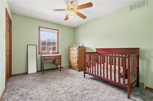 571 Cedar Glenn Dr, North Huntingdon, PA 15642 - Photo 36