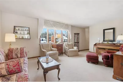 571 Cedar Glenn Dr, North Huntingdon, PA 15642 - Photo 10