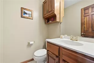 571 Cedar Glenn Dr, North Huntingdon, PA 15642 - Photo 26