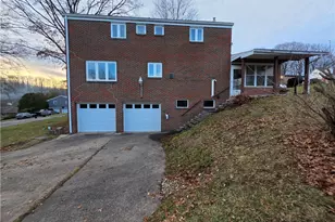 11 Franconia Dr, Hempfield Township, PA 15601 - Photo 8