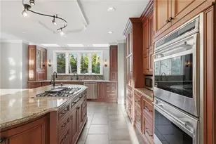 2155 S Villa Dr, Hampton, PA 15044 - Photo 18