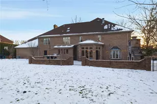 2155 S Villa Dr, Hampton, PA 15044 - Photo 48