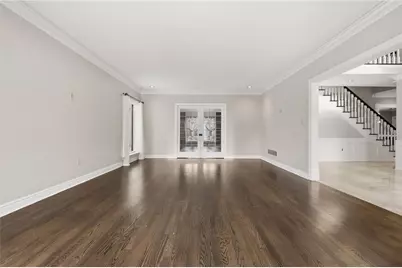 2155 S Villa Dr, Hampton, PA 15044 - Photo 8