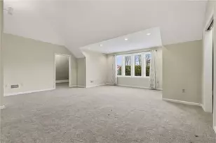 2155 S Villa Dr, Hampton, PA 15044 - Photo 34