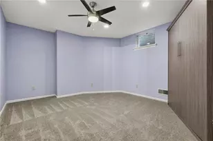 2155 S Villa Dr, Hampton, PA 15044 - Photo 42