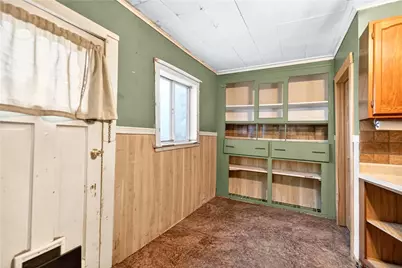 3308 N 32nd Ave, Pulaski Township, PA 15066 - Photo 16