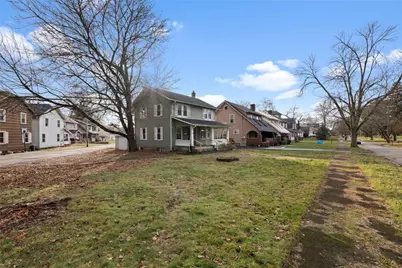 510 Laurel Blvd, New Castle, PA 16101 - Photo 4