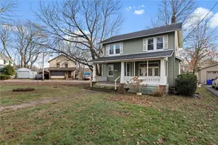 510 Laurel Blvd, New Castle, PA 16101 - Photo 1