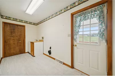 805 James Way, Mt Pleasant Boro, PA 15666 - Photo 14