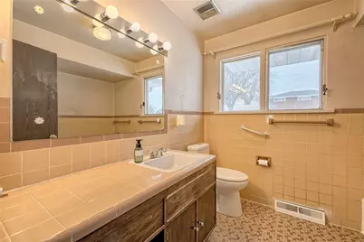 1285 Scenic Drive, Latrobe, PA 15650 - Photo 16