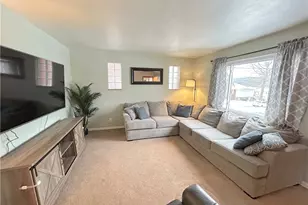 436 Ridge Ave, Springdale Boro, PA 15144 - Photo 6