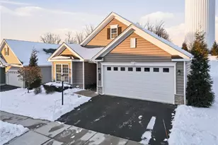 289 Jefferson Ln, Cranberry Township, PA 16066 - Photo 1